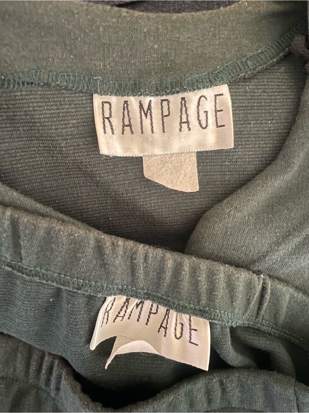 Rampage Vintage 90s Green Chain Blazer Jacket Top & Skirt Suit Set Size 7 - Picture 2 of 6